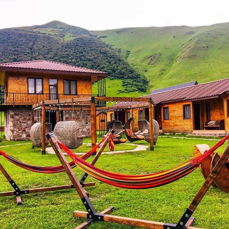 Hotel Migu Yard Kazbegi Dış mekan fotoğraf