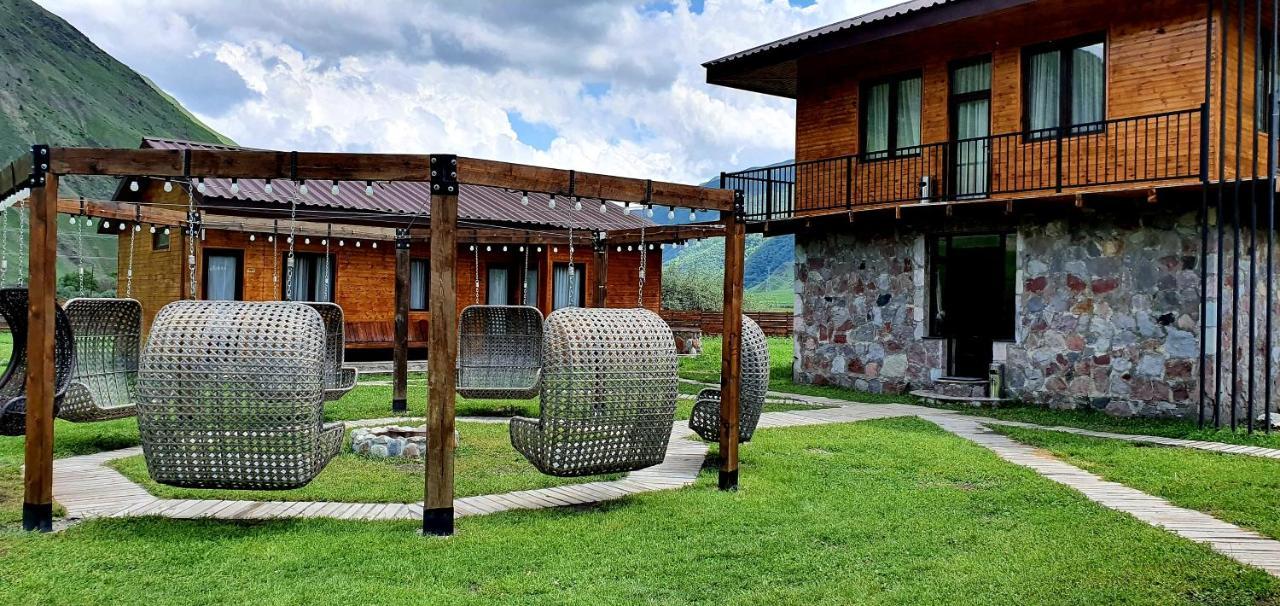 Hotel Migu Yard Kazbegi Dış mekan fotoğraf