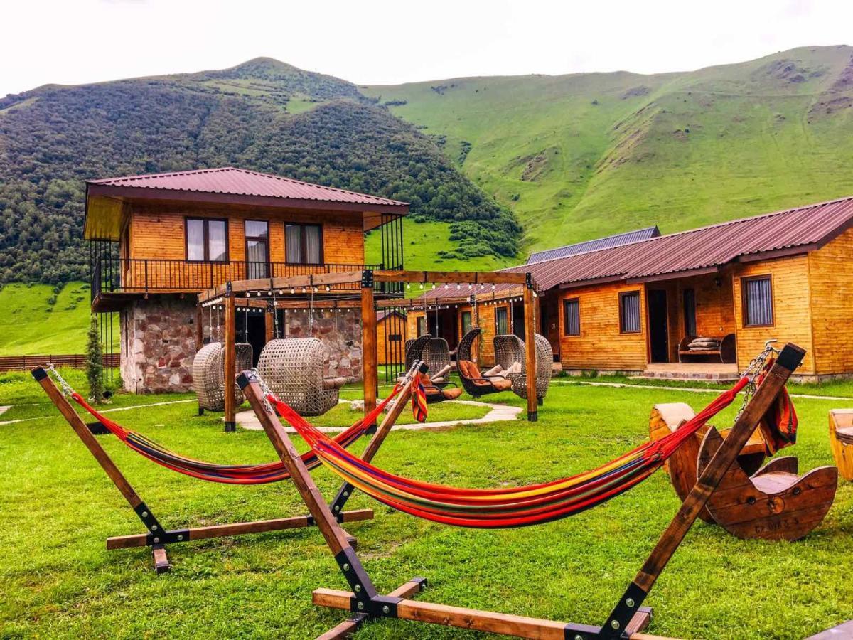 Hotel Migu Yard Kazbegi Dış mekan fotoğraf