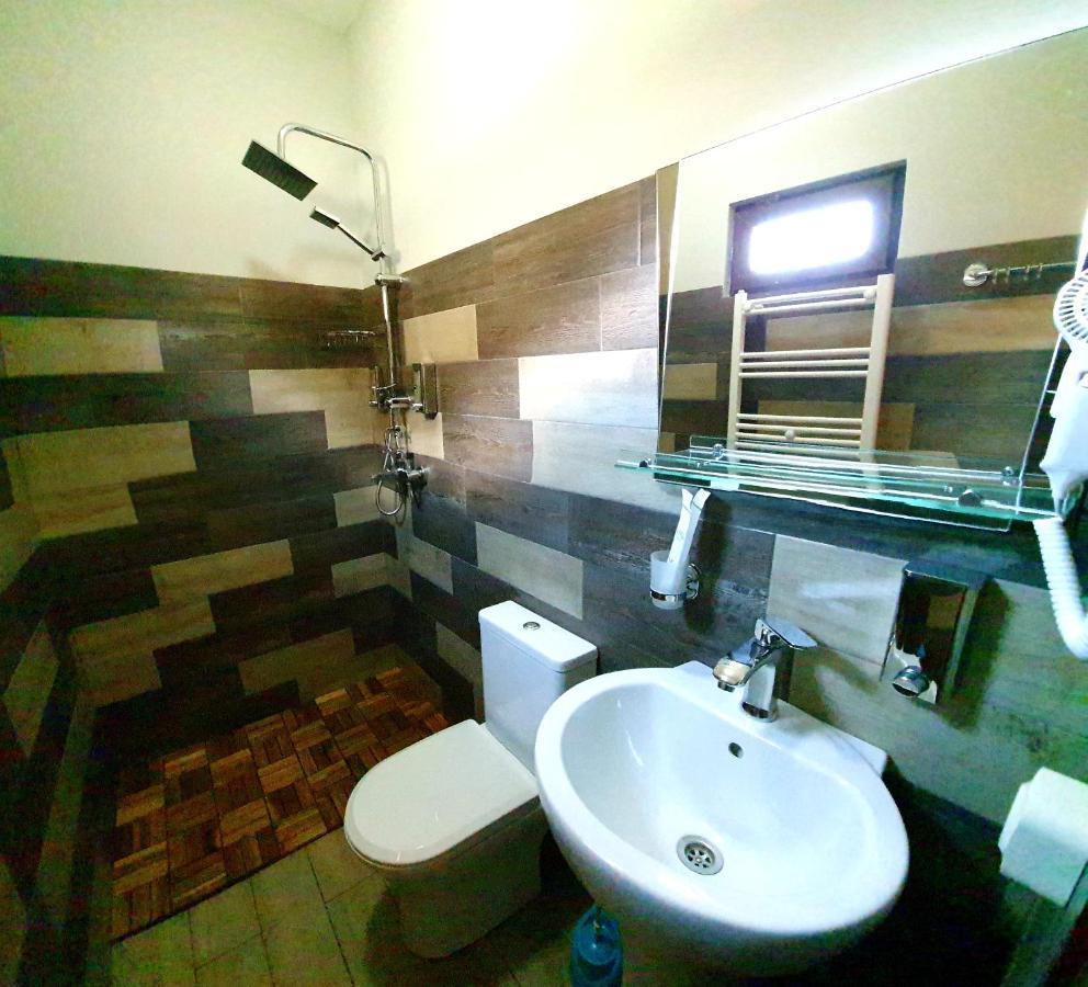 Hotel Migu Yard Kazbegi Dış mekan fotoğraf